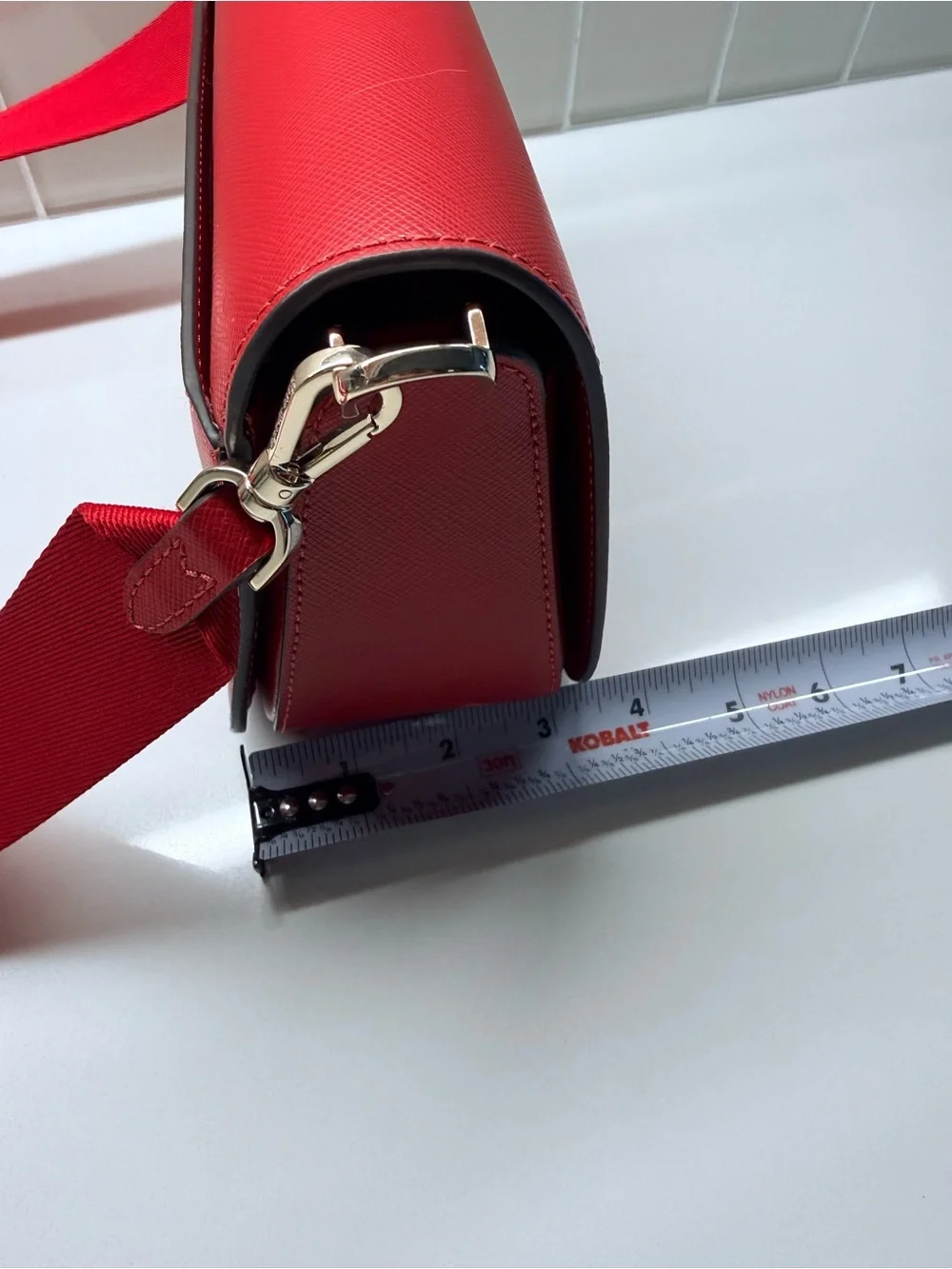 Kate Spade New York Madison Saffiano leather Crossbody with Gold Hardware